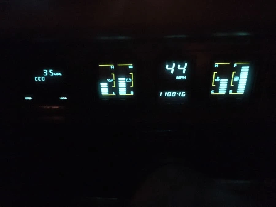 1986 Chrysler LeBaron - Image 4 of 11
