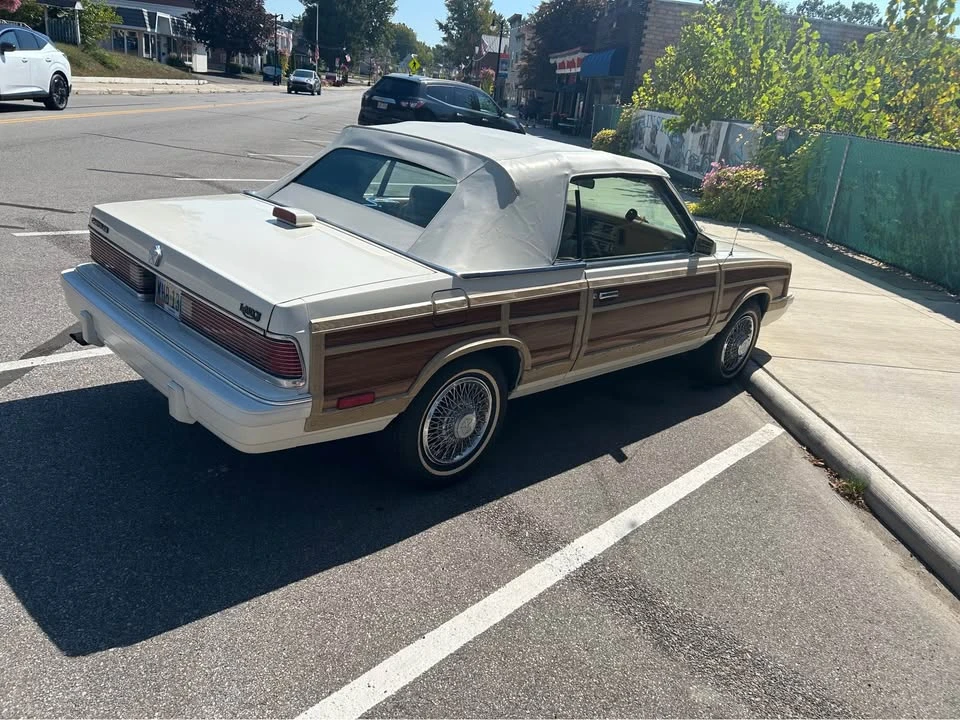 1986 Chrysler LeBaron - Image 2 of 14