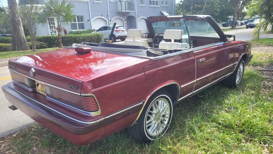 1986 Chrysler LeBaron - Image 2 of 15