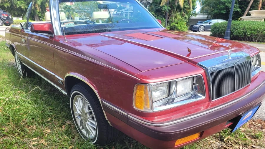 1986 Chrysler LeBaron - Image 6 of 15