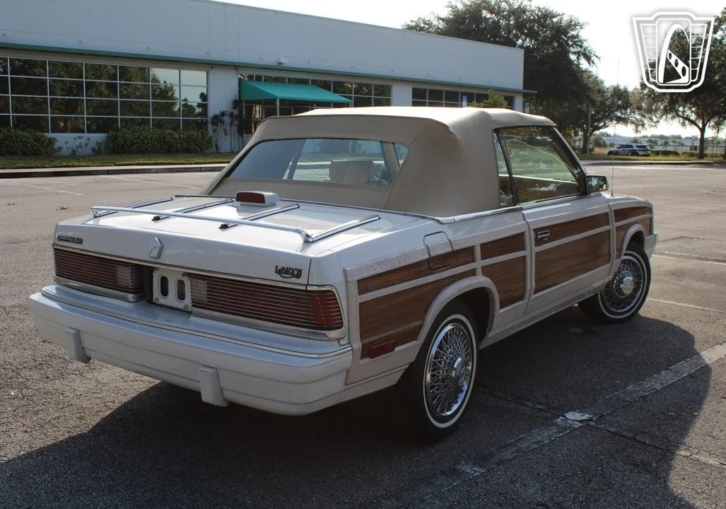 1986 Chrysler LeBaron - Image 14 of 21