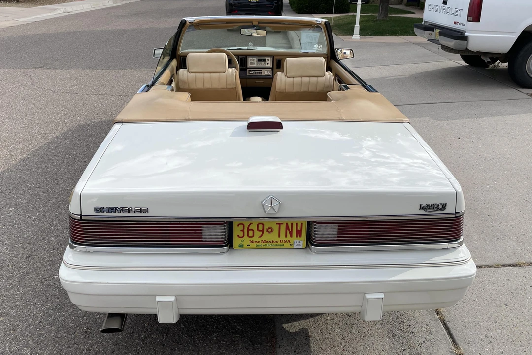 1986 Chrysler LeBaron - Image 5 of 13