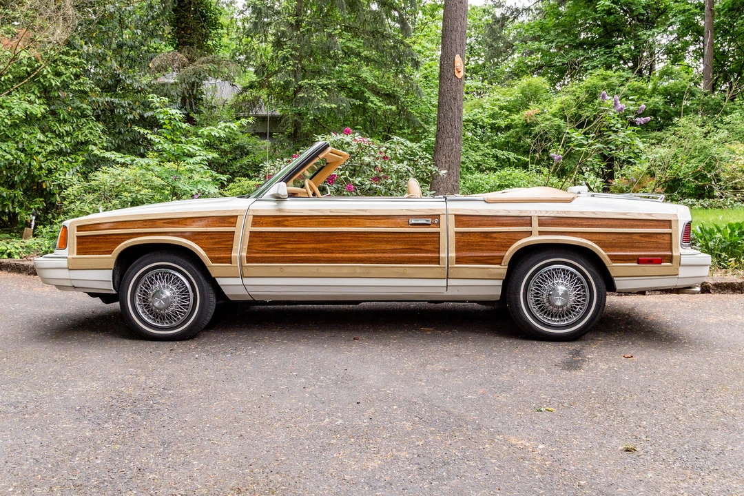 1986 Chrysler LeBaron - Image 6 of 31