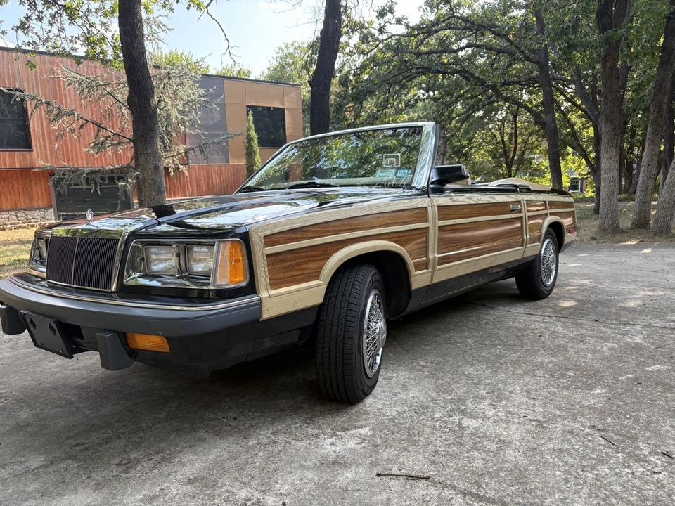 1986 Chrysler LeBaron - Image 20 of 22