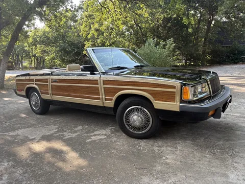 1986 Chrysler LeBaron Town & Country Mark Cross Convertible