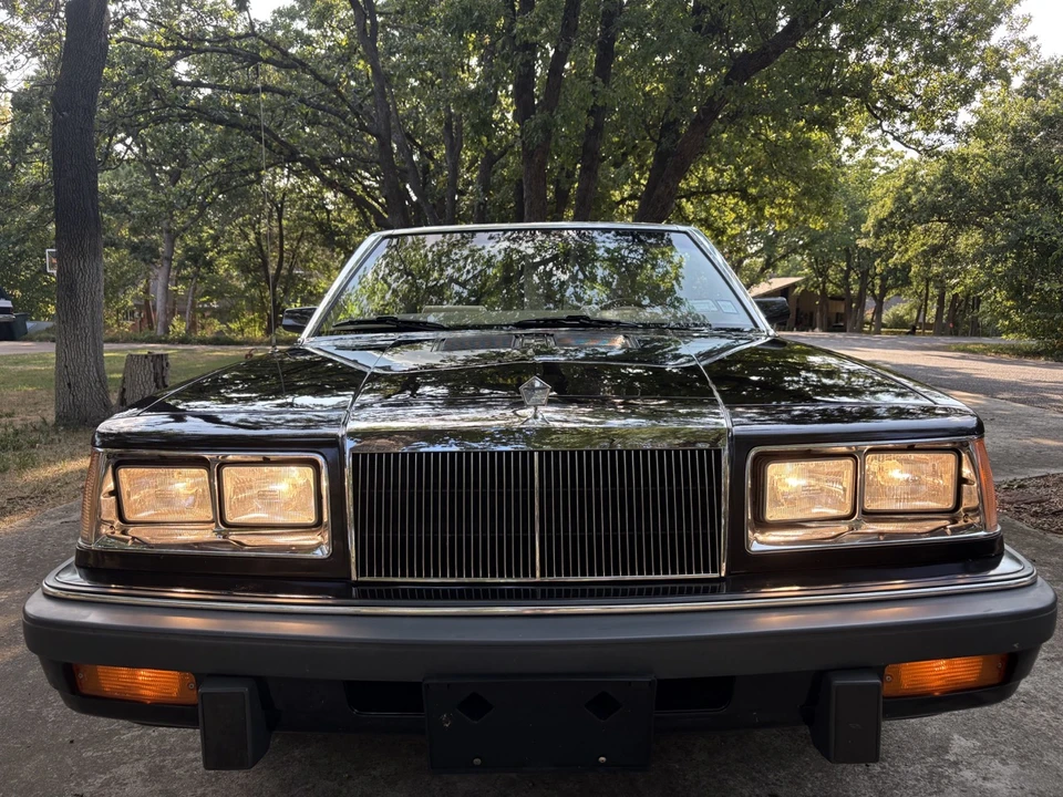1986 Chrysler LeBaron - Image 6 of 22