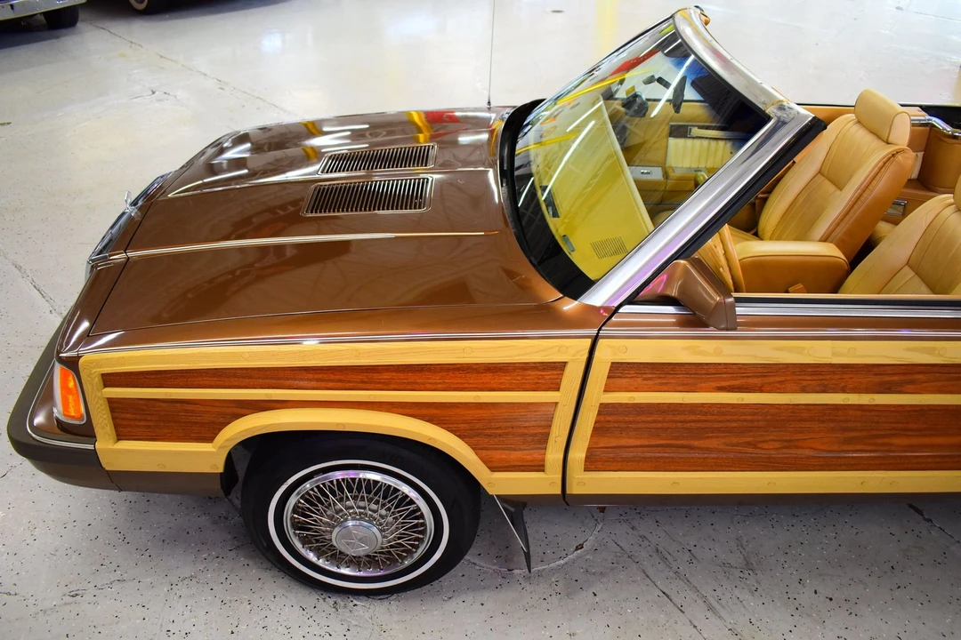 1986 Chrysler LeBaron - Image 20 of 20