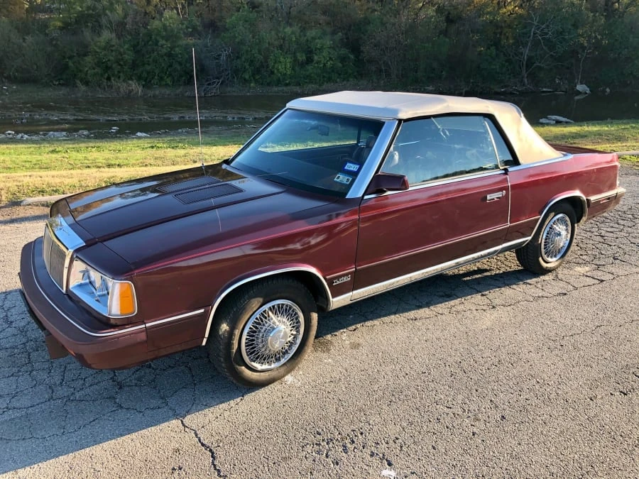 1986 Chrysler LeBaron - Image 6 of 6