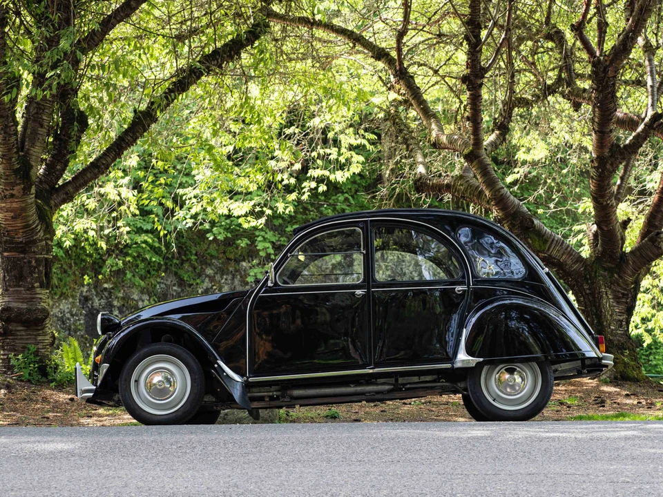 1986 Citroen 2CV - Image 2 of 31