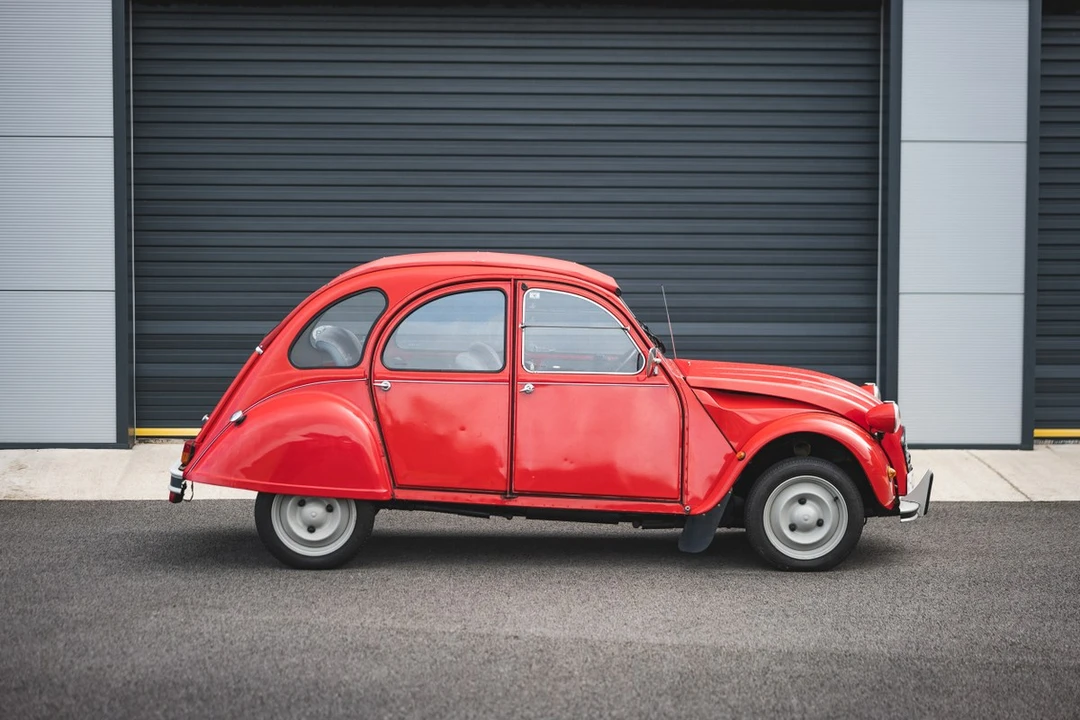 1986 Citroen 2CV - Image 2 of 30
