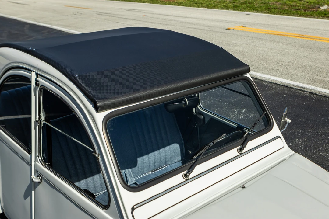1986 Citroen 2CV - Image 29 of 31