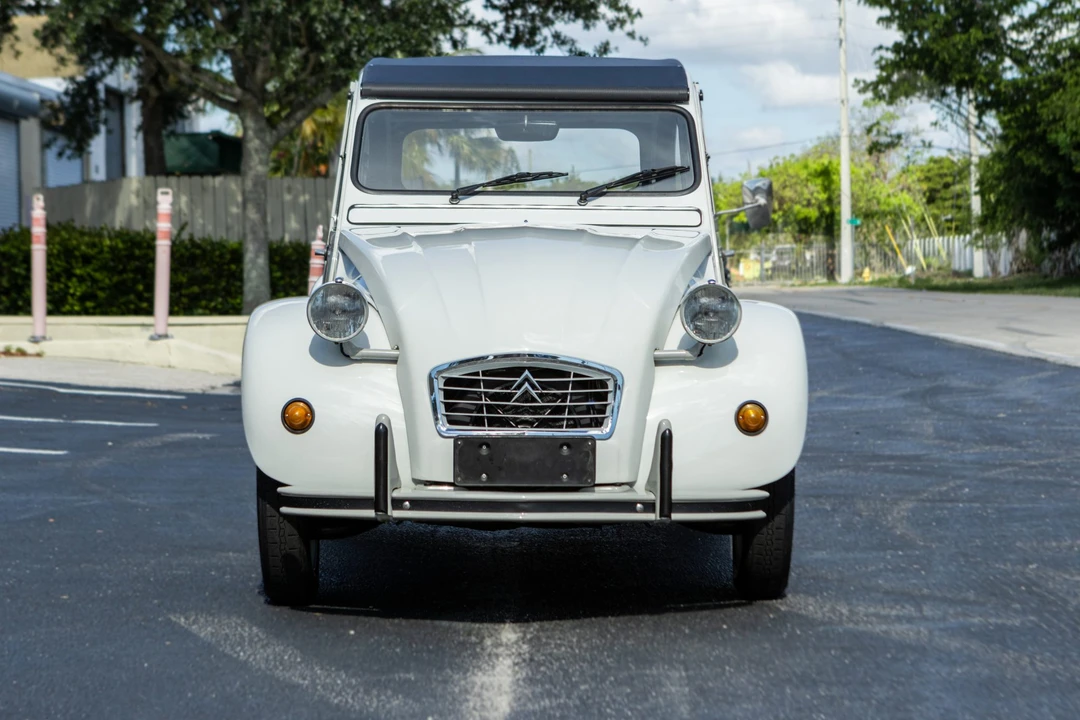 1986 Citroen 2CV - Image 11 of 31