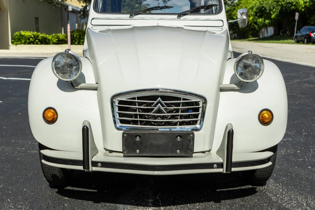 1986 Citroen 2CV - Image 12 of 31