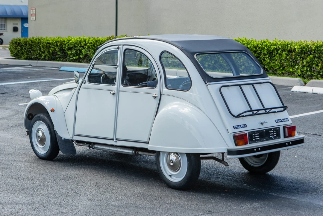 1986 Citroen 2CV - Image 5 of 31