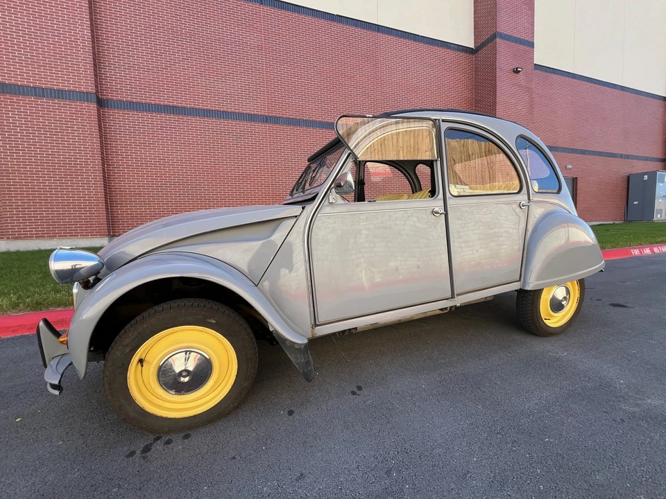 1986 Citroen 2CV - Image 18 of 31
