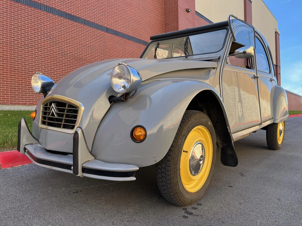 1986 Citroen 2CV - Image 15 of 31