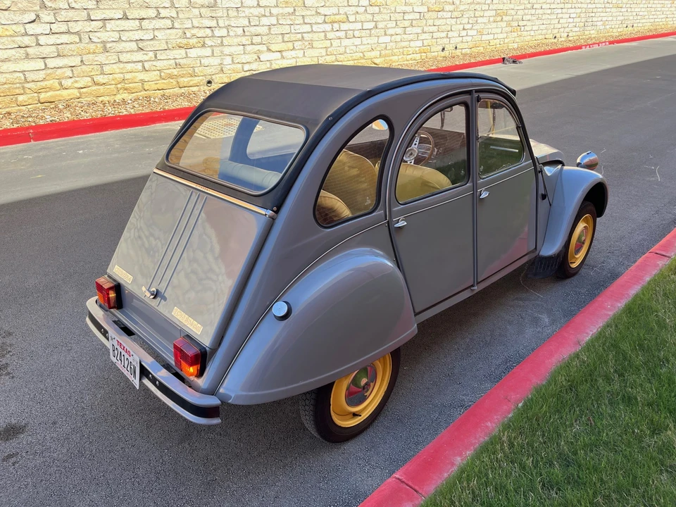 1986 Citroen 2CV - Image 23 of 31
