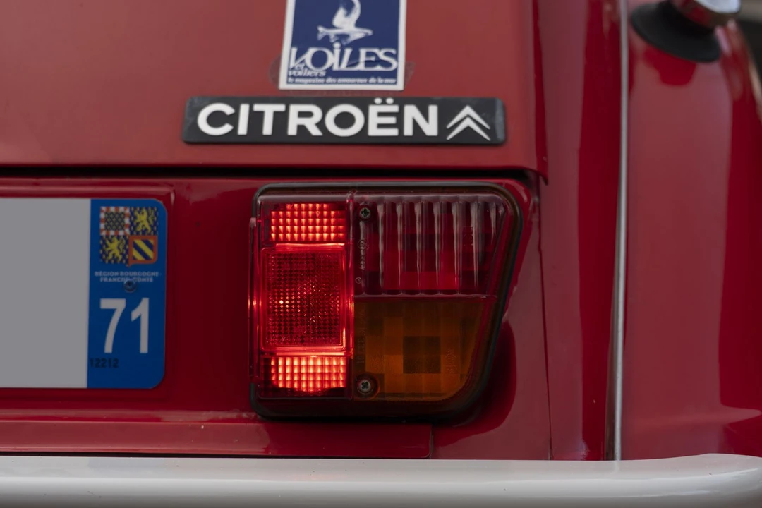 1986 Citroen 2CV - Image 27 of 30