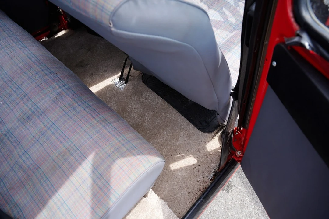 1986 Citroen 2CV - Image 29 of 30