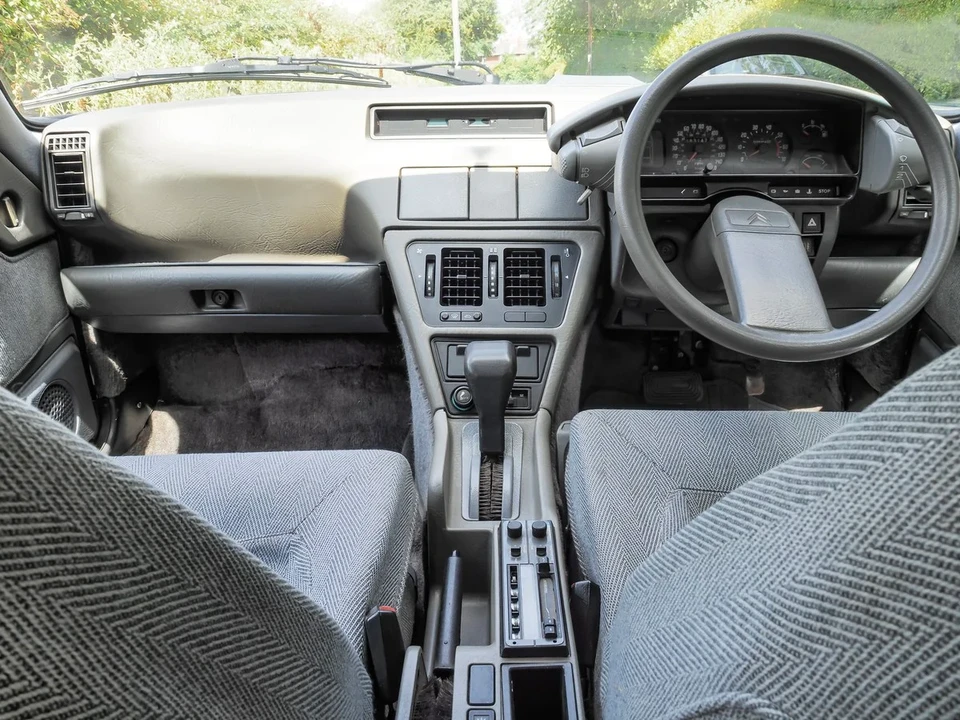 1986 Citroen CX - Image 10 of 30