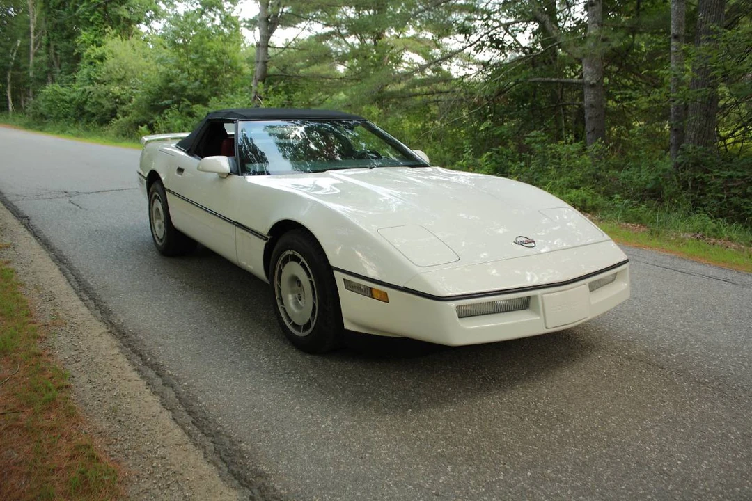 1986 Chevrolet Corvette C4 - Image 4 of 20