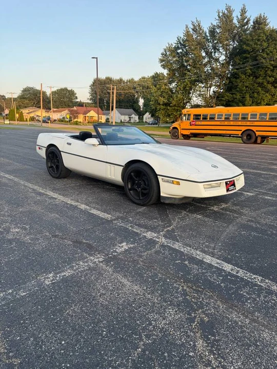 1986 Chevrolet Corvette C4 - Image 2 of 13
