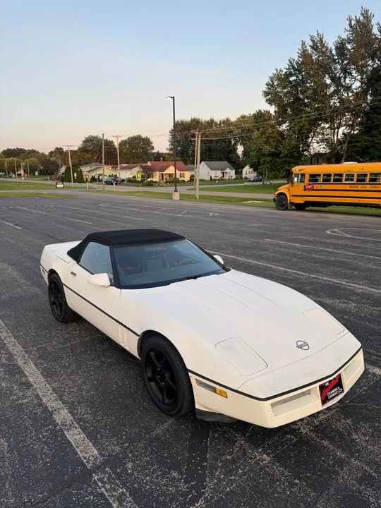 1986 Chevrolet Corvette C4 - Image 5 of 13
