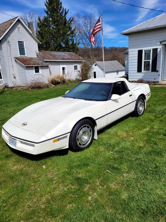 1986 Chevrolet Corvette C4 - Image 3 of 4