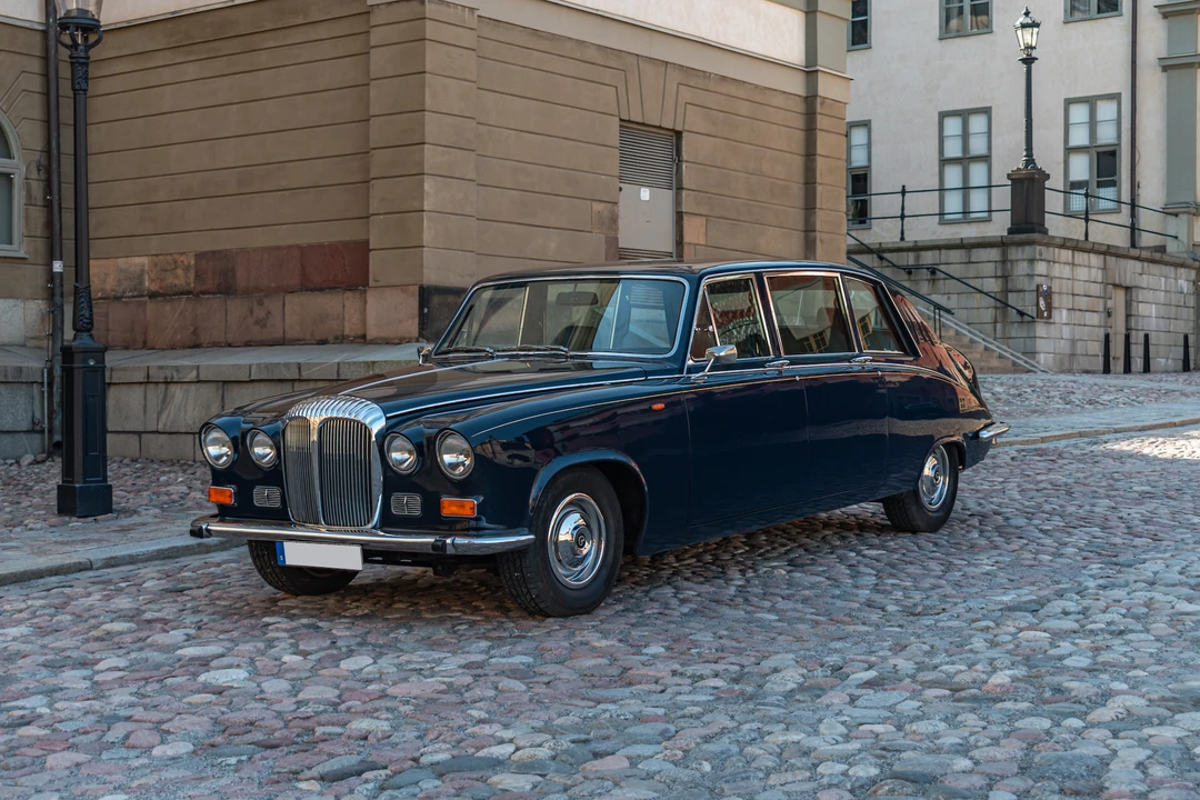 1986 Daimler - Image 4 of 31