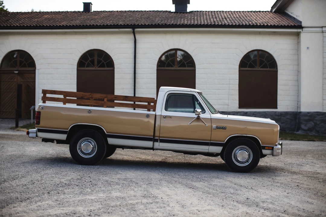 1986 Dodge Ram 1st Gen - Image 12 of 31