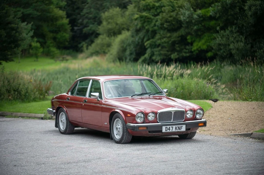 1986 Daimler - Image 2 of 30