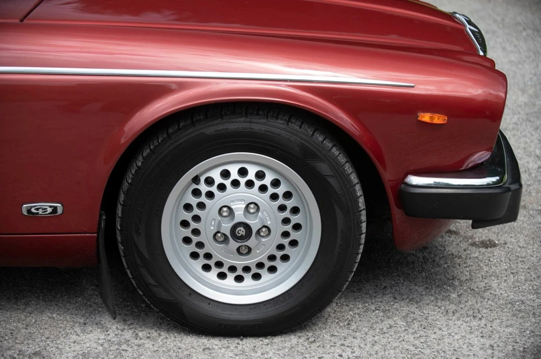 1986 Daimler - Image 19 of 30