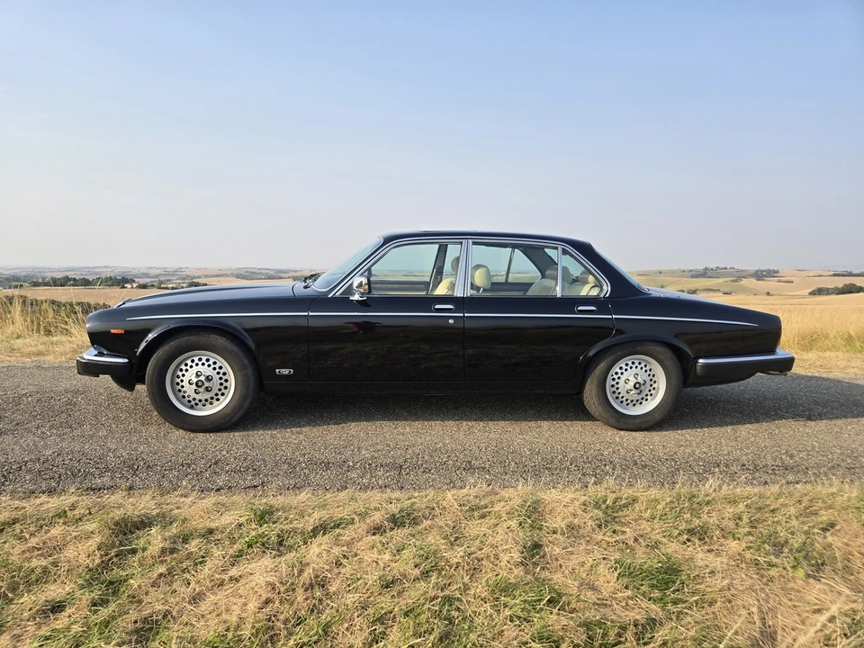 1986 Daimler - Image 18 of 30
