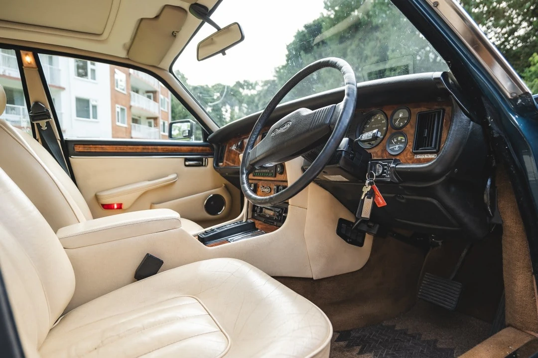 1986 Daimler - Image 16 of 30