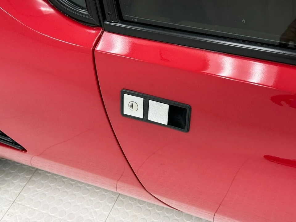 1986 DeTomaso Pantera - Image 29 of 31
