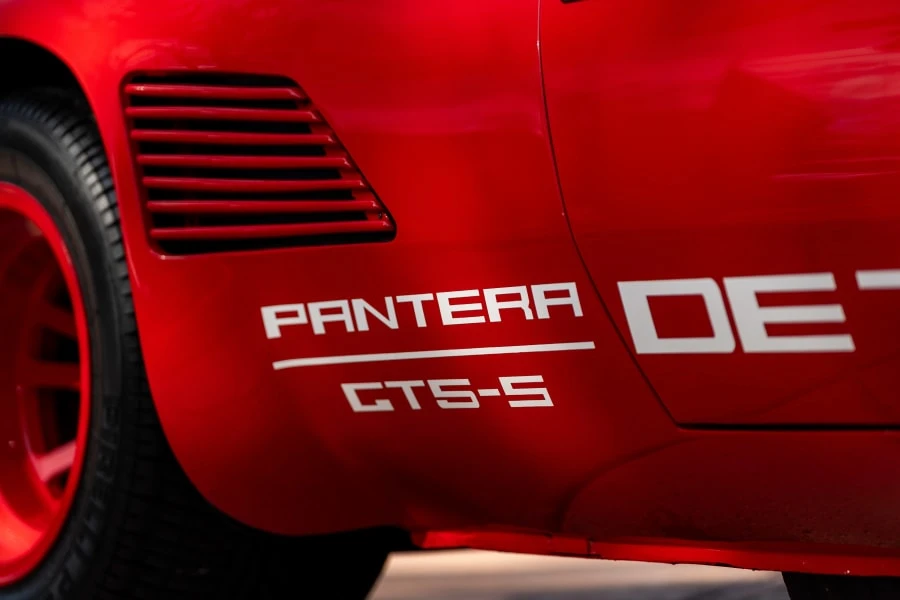 1986 DeTomaso Pantera - Image 16 of 31
