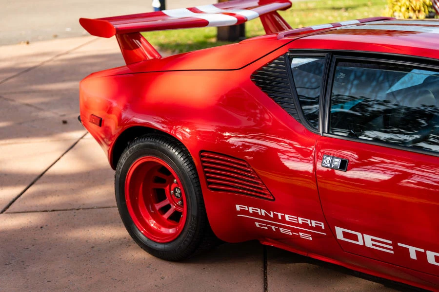 1986 DeTomaso Pantera - Image 12 of 31