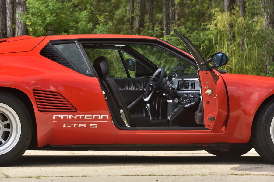 1986 DeTomaso Pantera - Image 26 of 31