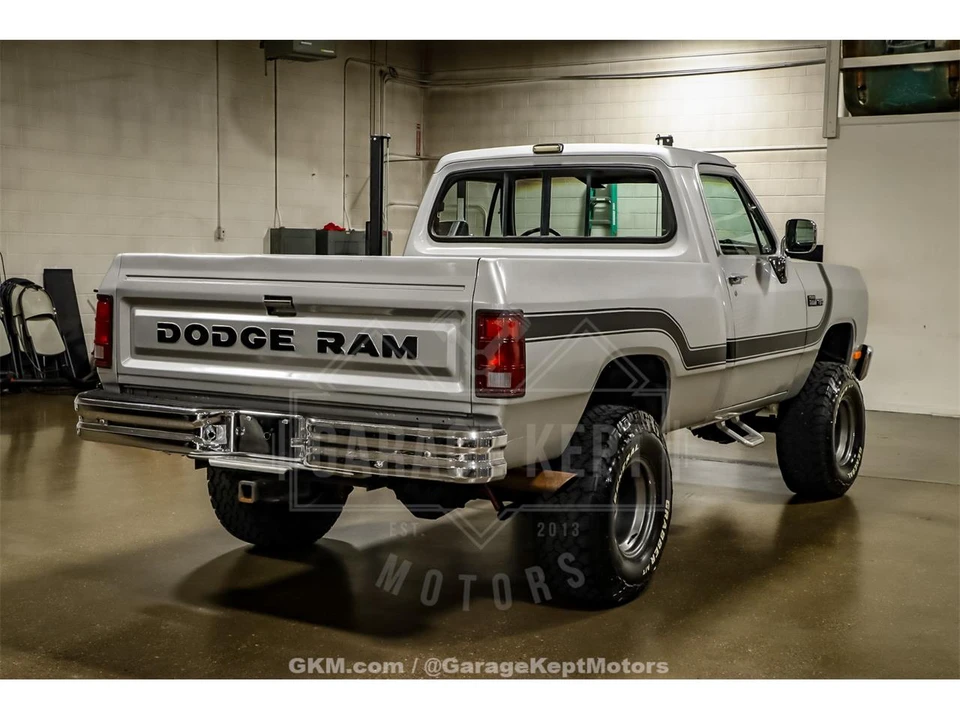 1986 Dodge D Series - Image 8 of 31