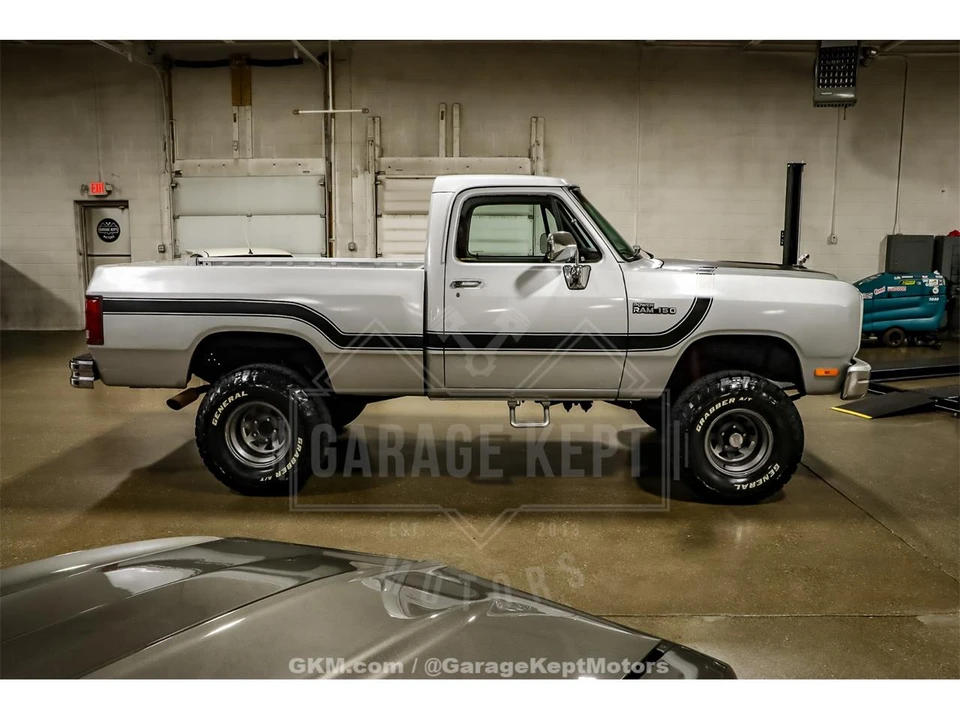 1986 Dodge D Series - Image 10 of 31