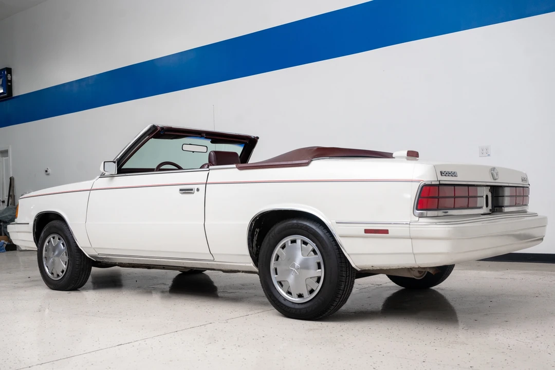 1986 Chrysler K-Car - Image 7 of 31