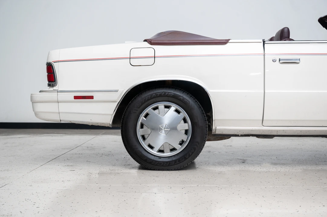 1986 Chrysler K-Car - Image 15 of 31