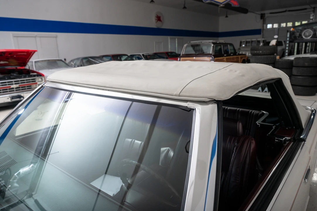 1986 Chrysler K-Car - Image 27 of 31