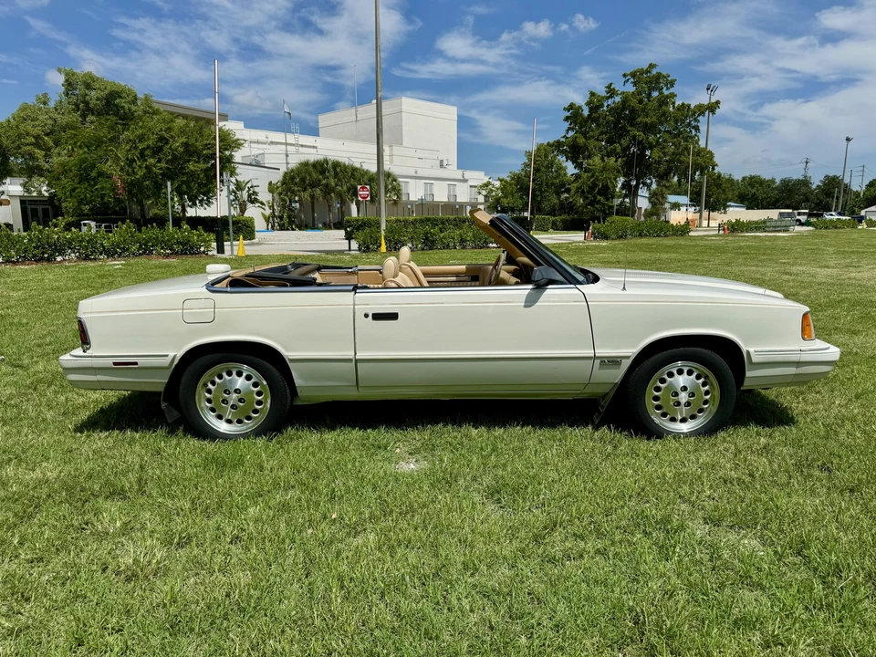 1986 Chrysler K-Car - Image 14 of 31