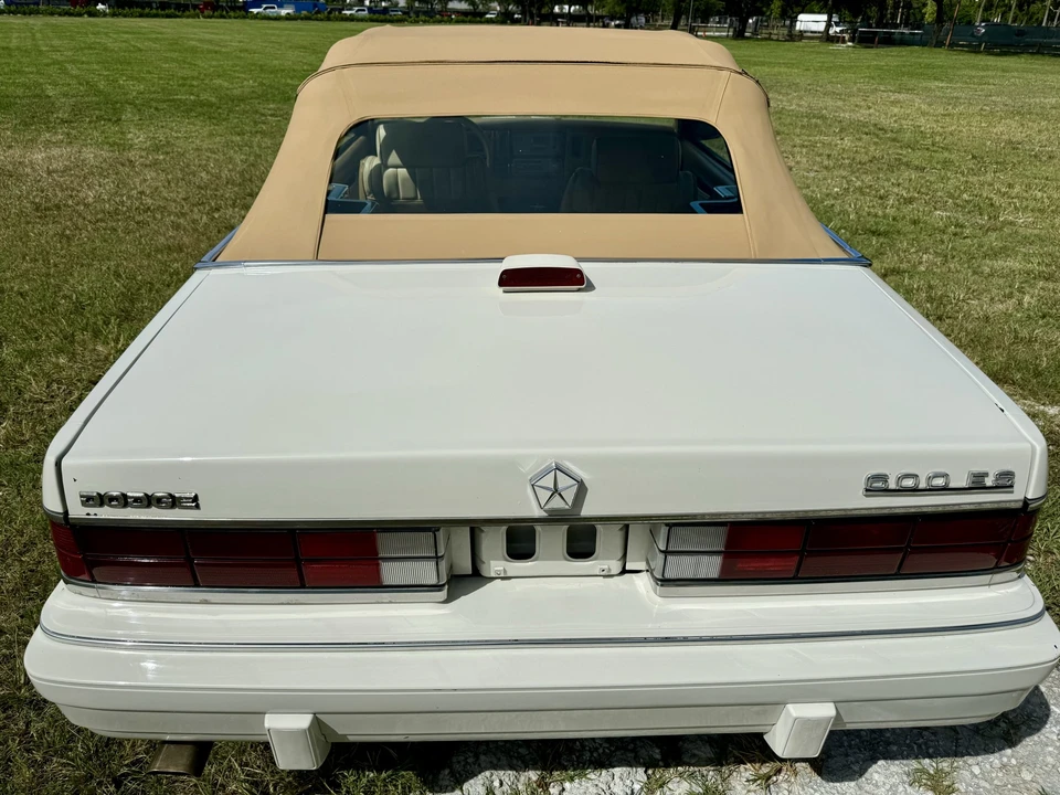 1986 Chrysler K-Car - Image 23 of 31