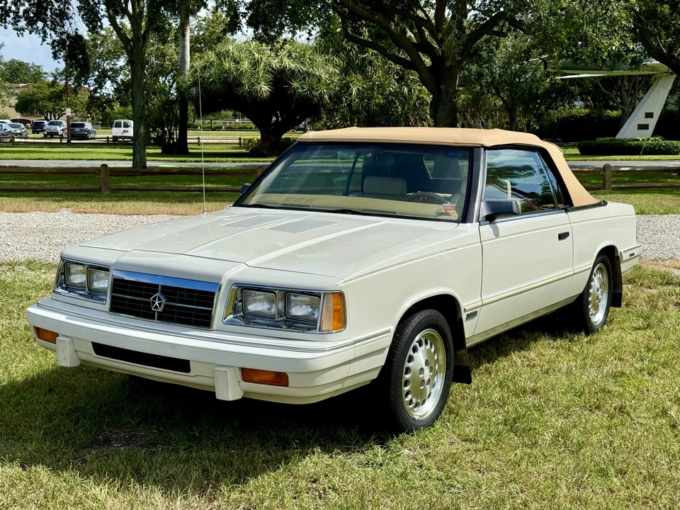 1986 Chrysler K-Car - Image 2 of 31