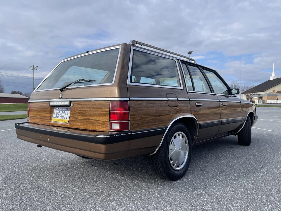 1986 Chrysler K-Car - Image 12 of 31