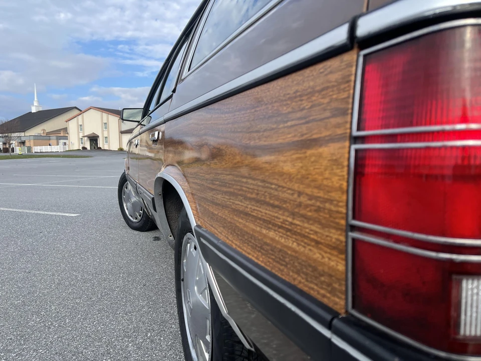 1986 Chrysler K-Car - Image 16 of 31