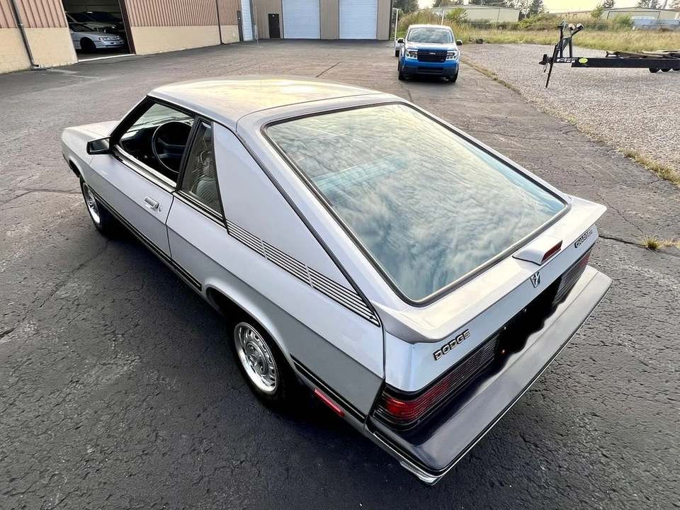 1986 Dodge Charger 5th Gen - Image 13 of 31