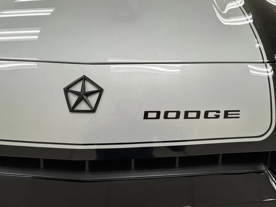 1986 Dodge Charger 5th Gen - Image 9 of 31